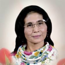 Hazel Lee's Instagram, Twitter & Facebook