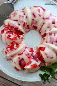 Easy Strawberry Soda Jell O Recipe Pint Sized Baker Recipe Desserts Jello Dessert Recipes Jello Mold Recipes