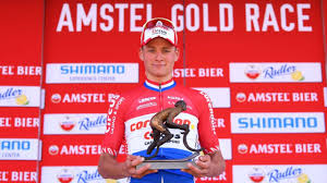 Mathieu van der poel sprinted to victory in the amstel gold race on sunday to give the dutch a first victory since 2001 in the sole cycling classic on an exhausted alaphilippe launched a sprint but was overtaken by the speeding van der poel, who was far enough ahead by the finish to cradle his face in. Amstel Gold Race 2021 Who Is Riding When Is It On Tv Who Can Take Mathieu Van Der Poel S Crown Eurosport