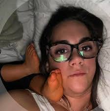 Heather Hotz's Instagram, Twitter & Facebook