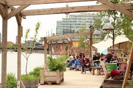 Holzmarkt Morchenpark Am Spreeufer Ex Bar25 Gelande Schones Berlin Berlin Holz Park