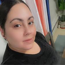 Mariely Matos's Instagram, Twitter & Facebook