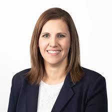 Leslie Cowell's Instagram, Twitter & Facebook