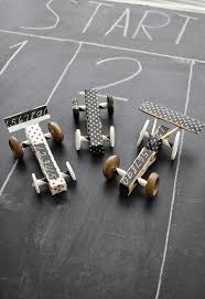 diy 10x max verstappen knutsel ideeen clothes pin crafts diy for kids clothes pins