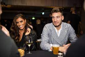 There, bendtner, 31, and philine, 26, went on scenic bike rides and basked in the sun. Separation For Nicklas Bendtner And Model Friend Philine Roepstorff Vg