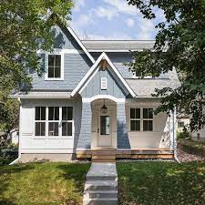 Look through bungalow exterior pictures in different colors and styles and when you find some bungalow exterior that inspires you, save it to an ideabook or contact the pro who made them happen to see what kind of design ideas they have for your home. Blue Bungalow Home Exterior Design Ideas