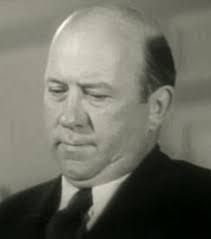 Edgar Kennedy in Everything's