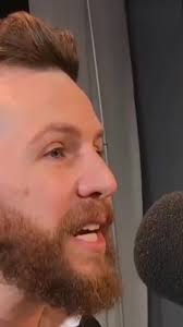 Ríe y ama a pesar de la tempestad