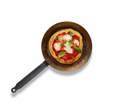 How To Make The Perfect Frying Pan Pizza Frying Pan Pizza Pan Pizza Pan