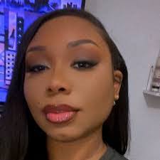 Curtis Wiggins's Instagram, Twitter & Facebook