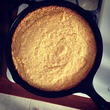 The mix of the crunchy corn grits (i used bob's red mill corn. Skillet Cornbread The Amateur Gourmet