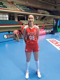 We did not find results for: Cansu Ozbay Zehra Gunes Tugba Senoglu Sonu Guzel Olacak Voleybol Plus