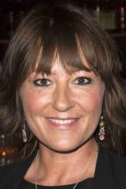 Únos letadla [Hijack] (2023): Obsazení, herci, tvůrci a postavy