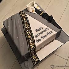 Choosing an anniversary cake design means choosing the best type of cake to celebrate someone special in a meaningful and appropriate way. Romantic Anniversary Cake Designs With Name