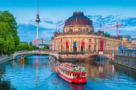 Timetable of berlin public transport network. 10 Best Language Schools In Berlin Learn German English More