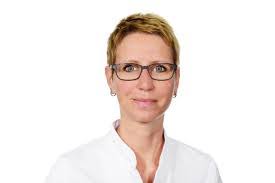 Ines Schroeder's Instagram, Twitter & Facebook