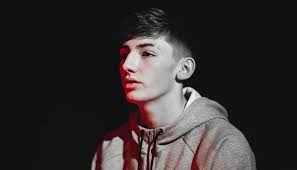 1 659 573 tykkäystä · 141 168 puhuu tästä. Like A Model Billy Gilmour Chelsea S Rough Diamond Is Also Burberry S Model All Football