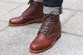 Our advice is to always try a new pair of boots on in person before purchasing. Test Des Boots Wolverine 1000 Mile La Vraie Paire De Boots Americaines Bonnegueule