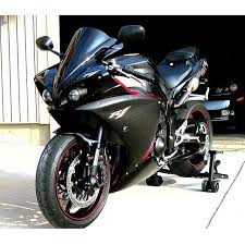R1 Photo Ravenr1der Send Us Your Pictures And Videos By Direct Message Motorbike Motorcycle Sportsbike Yamaha Honda Harley Bikes Motorcycle Super Bikes