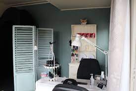Small Space Home Nail Salon Decorating Ideas Nail Technician Room Set Up Ideas Nail Station Home Nail Salon Salon Decor Nail Salon Decor