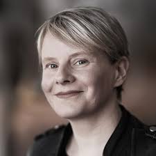 Amazon.co.jp: La traición de Montverre