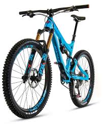 Review Pivot Mach 6 Carbon Mountain Bike Action Magazinemountain Biking Cycling Bicycles Extreme Sports R In 2020 Downhill Mountainbike Fahrrad Mtb Mountain Biking