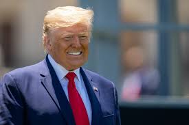 Дональд трамп привык к роскошной жизни, но потерял миллионы. Donald Tramp O Preklonenii Kolena Igrokami Nba Eto Pozor Chempionat
