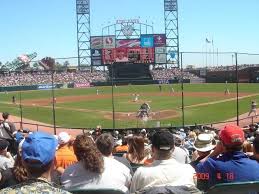 2018 giants tickets in field club right behind home plate