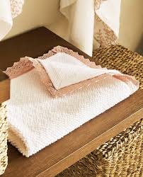 Think of them as oversized bath towels. Zara Home Sales The Best Prices To Update The Bathroom And Put It In Spa Mode Interior Magazine Leading Decoration Design All The Ideas To Decorate Your Home Perfectly