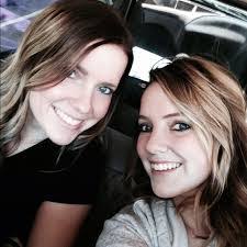 Lynette Ogden's Instagram, Twitter & Facebook