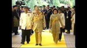 · major (honorary) tunku zain attended the inaugural battle of gemencheh bridge remembrance ceremony. Tunku Zain Al Abidin Wikivisually
