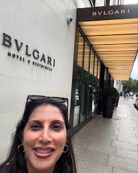 When you call your friend @rooandchee and tell her you are having a bad  week does she have time for a cup or tea?...and she says yes, come