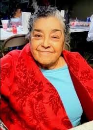 Flor Barrientos's Instagram, Twitter & Facebook