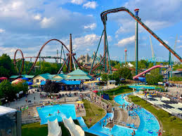 Canada's Wonderland: How we organized a trip to the park with the boys –  Attractions Ontario