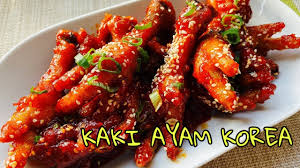 Ada juga yang lebih senang memadukan rasa manis ayam kecap dengan diperkaya rasa pedas. Kaki Ayam Goreng Korea Pedas Youtube
