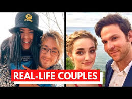 Netflix series 'ginny & georgia' takes place in the serene town of wellsbury, massachusetts. Ginny And Georgia Cast Real Age And Life Partners Revealed Alltolearn Blog