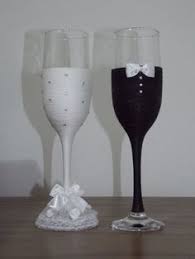 Pero hay un elemento que muchos pasan por alto: 820 Ideas De Copas Decoradas En 2021 Copas Decoradas Decoracion De Copas Copas Boda