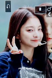 카톡친구중에이름 이나경 김채원 다잇음.. | 걸그룹연예인 | 일베저장소