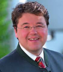 Mein Ottobrunn_11-2018.qxp