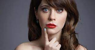 Louis, missouri—most of us think of europe as the ancestral home of white people. Dark Hair And Pale Skin Why This Look Is Attractive Girlsaskguys