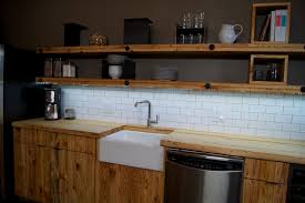 led light strip under kitchen shelves