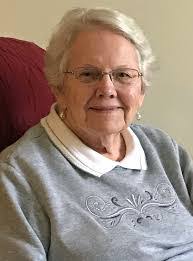 Liz Blomquist's Instagram, Twitter & Facebook