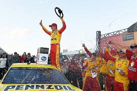 If you want to get a term of the group, you can bring dwelling amid you a roomy organize of nascar merchandise that you can purchase online or impartial about wherever, since the name facts of your gorgeous people trail drivers can be stamped on any item. Nascar Michigan 2019 News Infos Statistiken Zum 15 Rennen