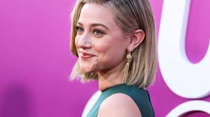 Lili Reinhart over nieuwe film: 'Ik ben er trots op dat ik eruitzie als een  normaal mens'