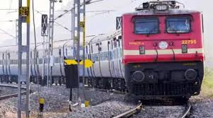Union Railway Minister Piyush Goyal On Wednesday August 26 Said That The Indian Railways Has Set A Target Of Reducing Carbon Emis In 2020 Indian Railways Train Route