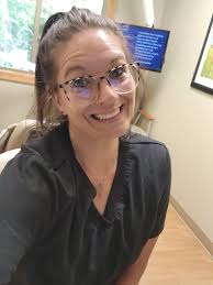 MI Smiles Dental Ionia‎