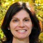 Deanna Waldron's Instagram, Twitter & Facebook