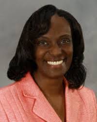 Brenda Comrie's Instagram, Twitter & Facebook