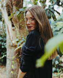 Fariha Adli Kullanicinin Serenay Sarikaya Panosundaki Pin Unluler Guzellik Sac