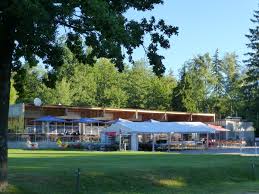 Tcs camping gampelen neuenburgersee в швейцария ♥ смотрите 44 отзывов о кемпингах с dieser camping hat eindeutig viel zu viele stellplätze. Gampelen Broyekanal Murtensee Murten Salavaux Broyekanal Sugiez